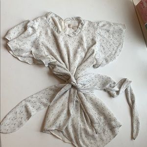 Gorgeous tie-waist LOFT top